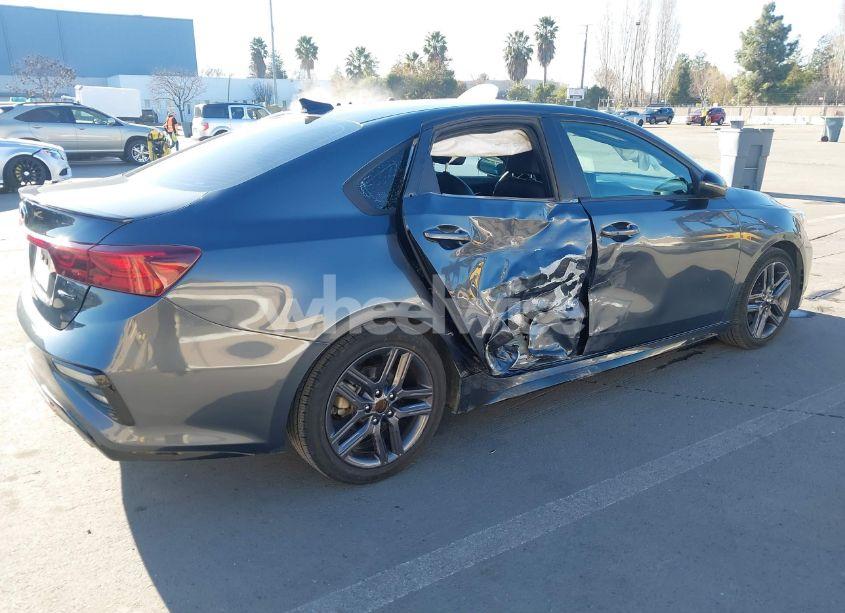 Photo 4 of 2021 Kia Forte GT-LINE (VIN 3KPF34AD0ME328669)