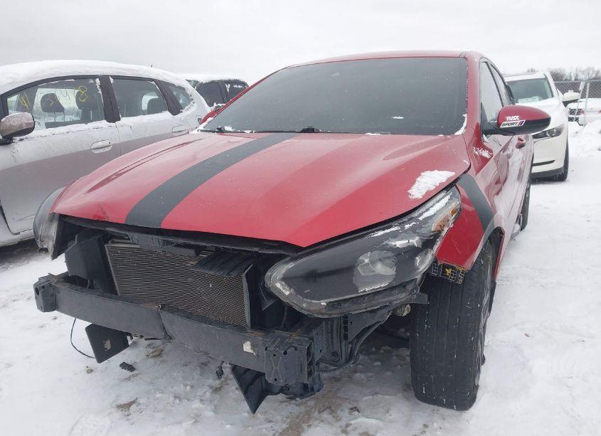 Photo 2 of 2019 Kia Forte S (VIN 3KPF34AD1KE028622)