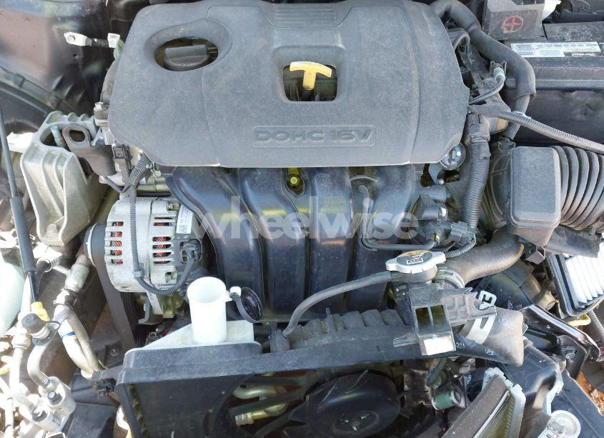 Photo 10 of 2019 Kia Forte S (VIN 3KPF34AD1KE039877)