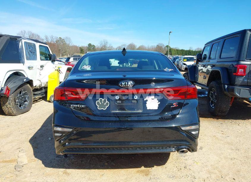Photo 17 of 2019 Kia Forte S (VIN 3KPF34AD1KE039877)