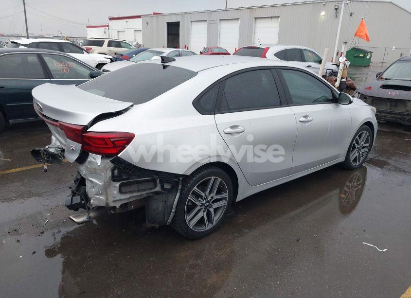 Photo 4 of 2019 Kia Forte S (VIN 3KPF34AD1KE069994)