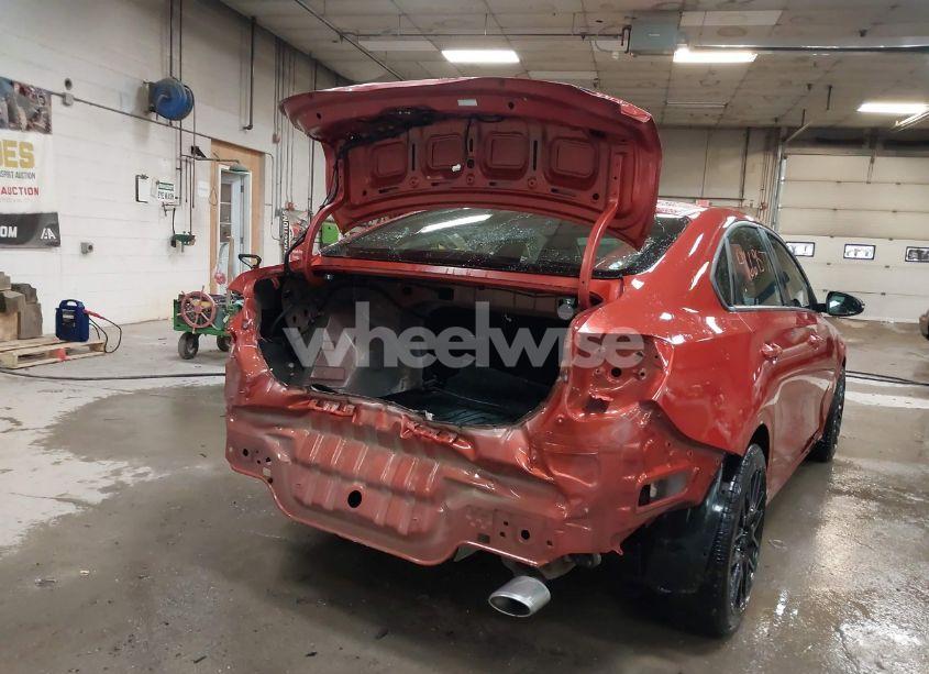 Photo 6 of 2020 Kia Forte GT-LINE (VIN 3KPF34AD1LE239613)