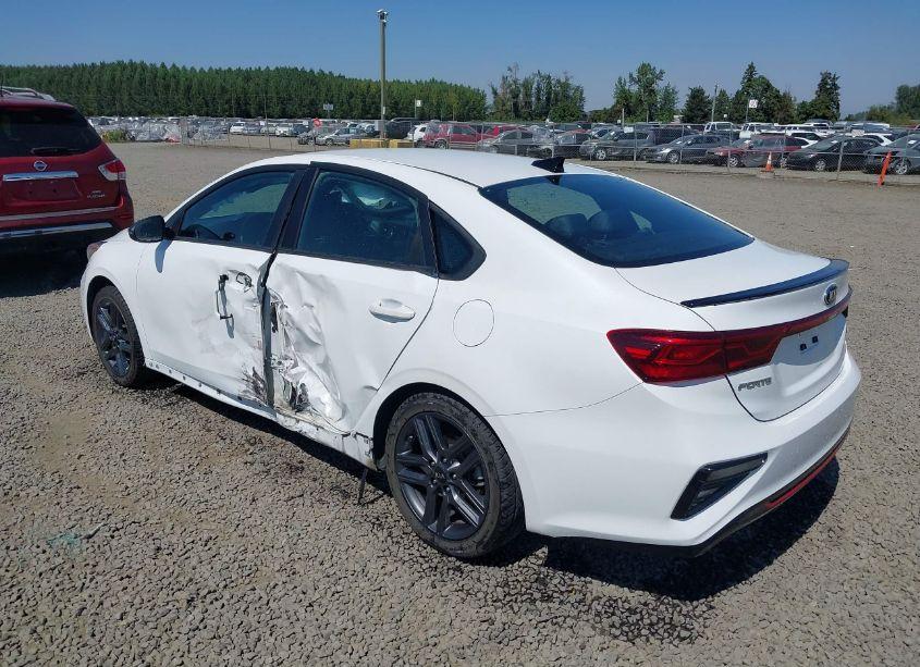 Photo 3 of 2021 Kia Forte GT-LINE (VIN 3KPF34AD1ME316661)