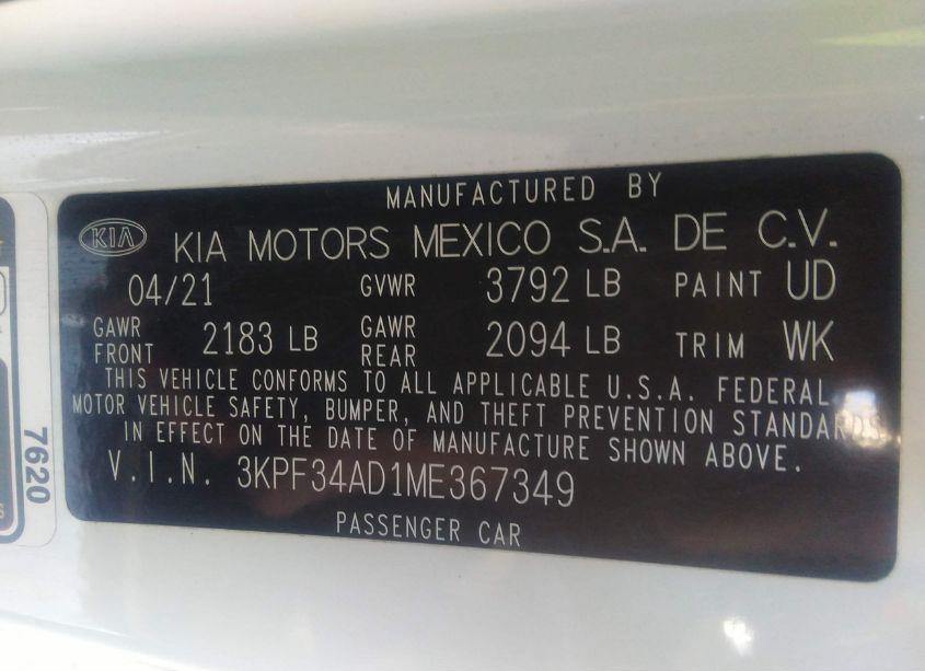Photo 9 of 2021 Kia Forte GT-LINE (VIN 3KPF34AD1ME367349)