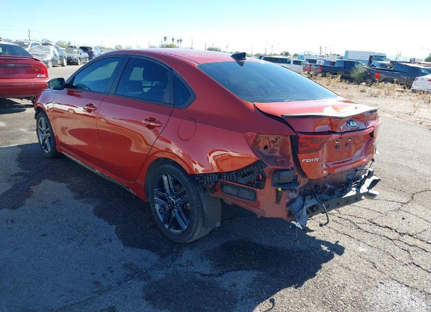 Photo 3 of 2021 Kia Forte GT-LINE (VIN 3KPF34AD1ME369148)