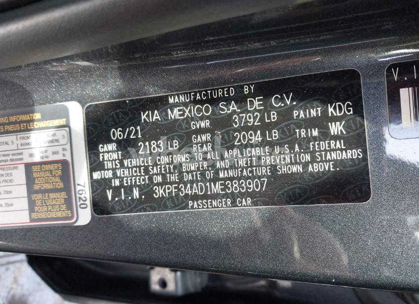 Photo 9 of 2021 Kia Forte GT-LINE (VIN 3KPF34AD1ME383907)