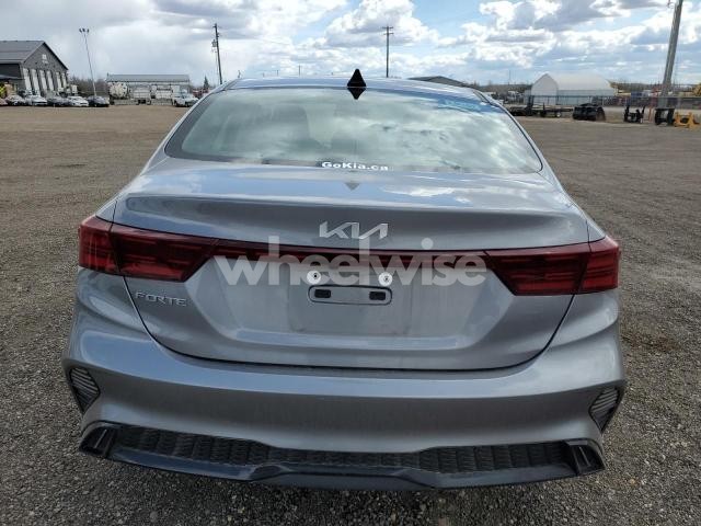 Photo 4 of 2024 KIA FORTE EX (VIN 3KPF34AD1RE732815)