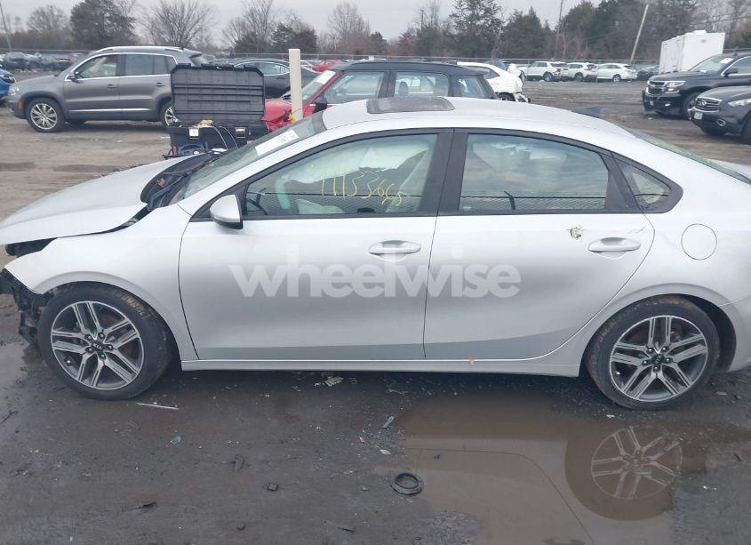 Photo 15 of 2019 Kia Forte S (VIN 3KPF34AD2KE026426)