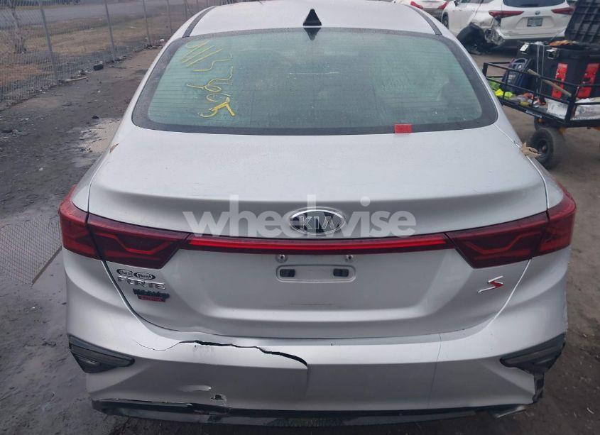 Photo 17 of 2019 Kia Forte S (VIN 3KPF34AD2KE026426)