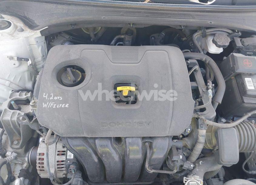 Photo 10 of 2019 Kia Forte S (VIN 3KPF34AD2KE028516)