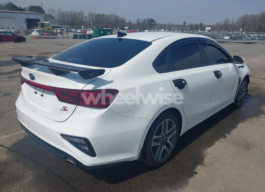 Photo 4 of 2019 Kia Forte S (VIN 3KPF34AD2KE028516)