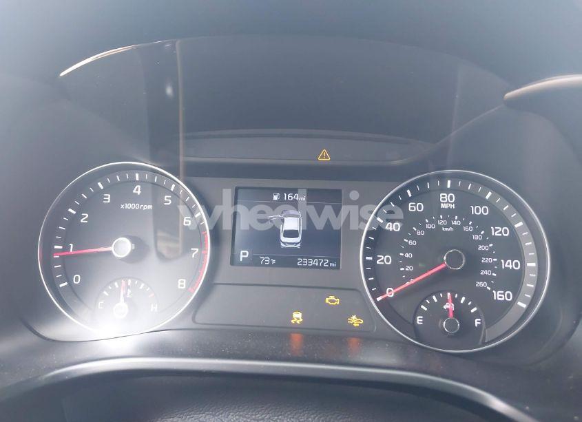 Photo 7 of 2019 Kia Forte S (VIN 3KPF34AD2KE028516)