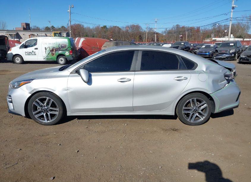 Photo 15 of 2019 Kia Forte S (VIN 3KPF34AD2KE046112)