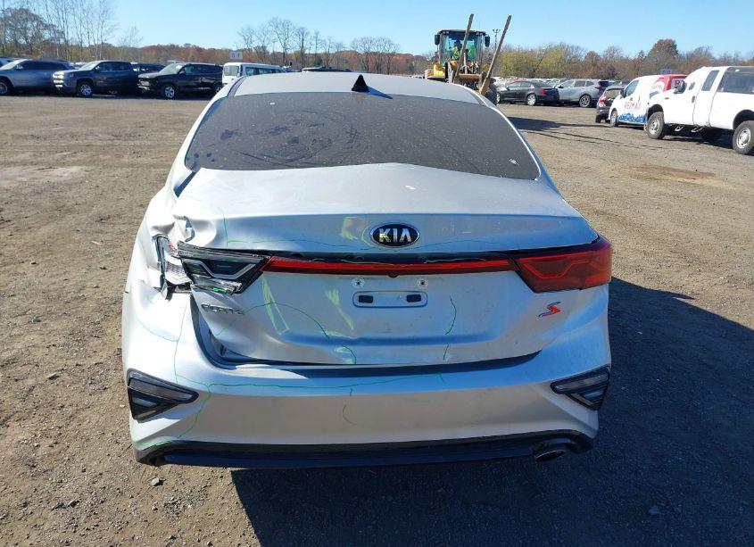 Photo 17 of 2019 Kia Forte S (VIN 3KPF34AD2KE046112)