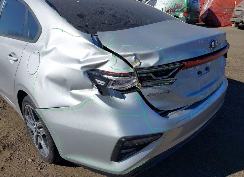 Photo 6 of 2019 Kia Forte S (VIN 3KPF34AD2KE046112)