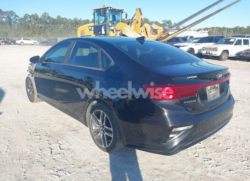 Photo 3 of 2019 Kia Forte S (VIN 3KPF34AD2KE063251)