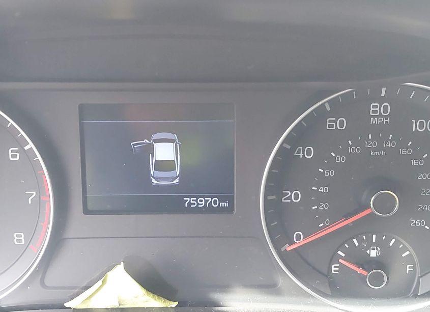 Photo 15 of 2019 Kia Forte S (VIN 3KPF34AD2KE065873)