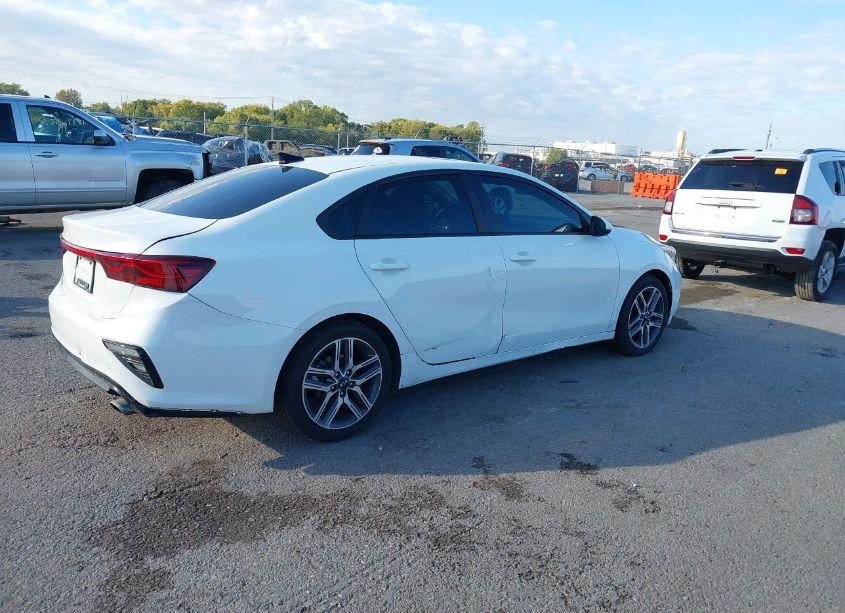 Photo 4 of 2019 Kia Forte S (VIN 3KPF34AD3KE012891)