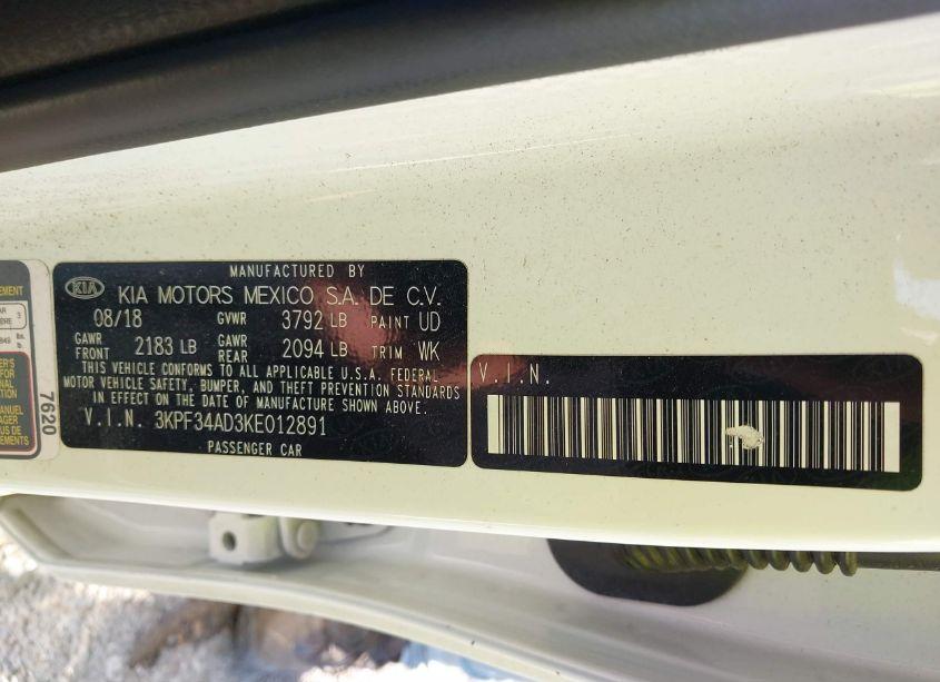 Photo 9 of 2019 Kia Forte S (VIN 3KPF34AD3KE012891)