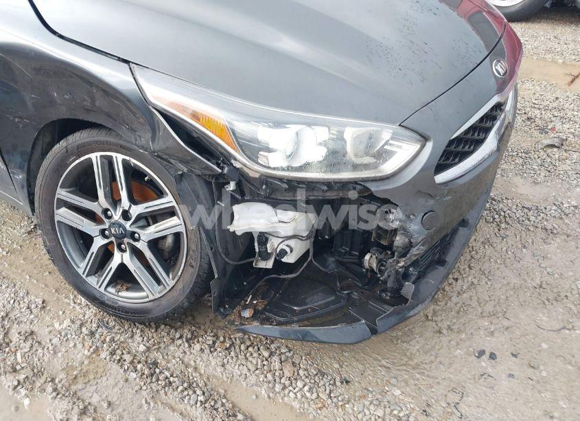 Photo 6 of 2019 Kia Forte S (VIN 3KPF34AD3KE024619)