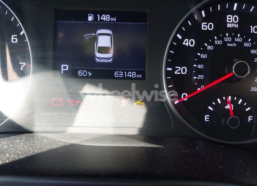 Photo 16 of 2019 Kia Forte S (VIN 3KPF34AD3KE025723)