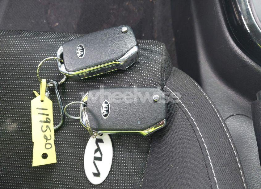 Photo 11 of 2019 Kia Forte S (VIN 3KPF34AD3KE119391)