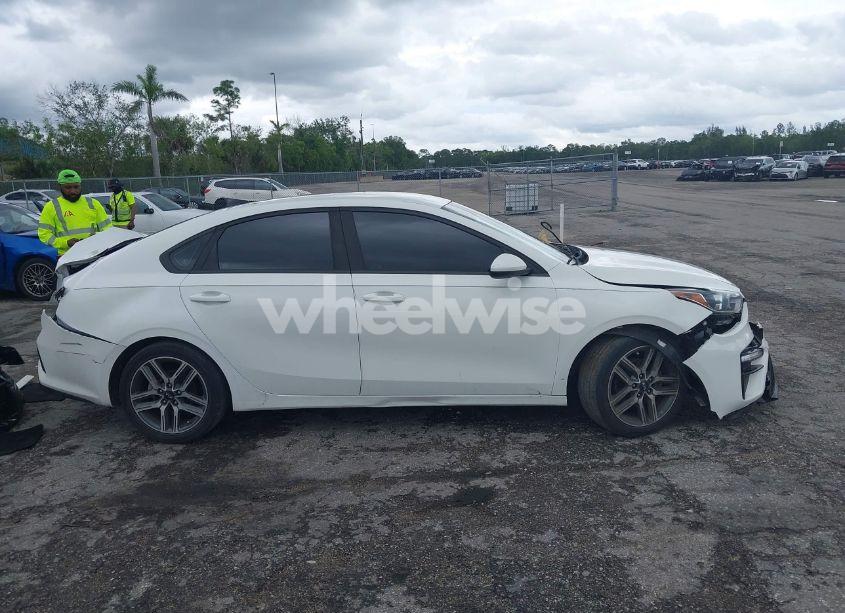 Photo 13 of 2019 Kia Forte S (VIN 3KPF34AD3KE119391)
