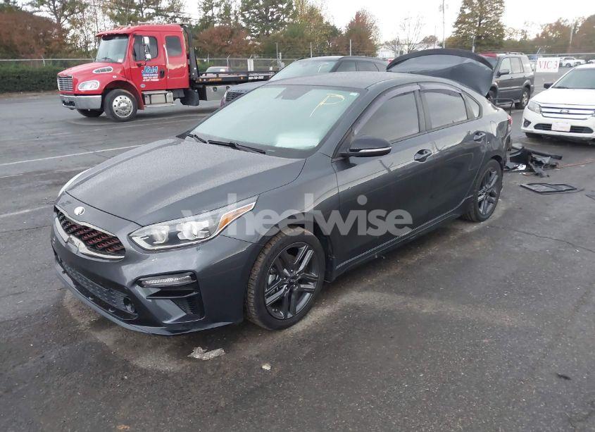 Photo 2 of 2020 Kia Forte GT LINE/S (VIN 3KPF34AD3LE142879)