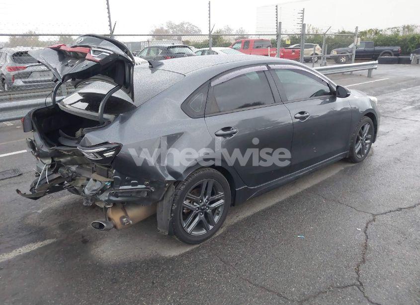 Photo 4 of 2020 Kia Forte GT LINE/S (VIN 3KPF34AD3LE142879)