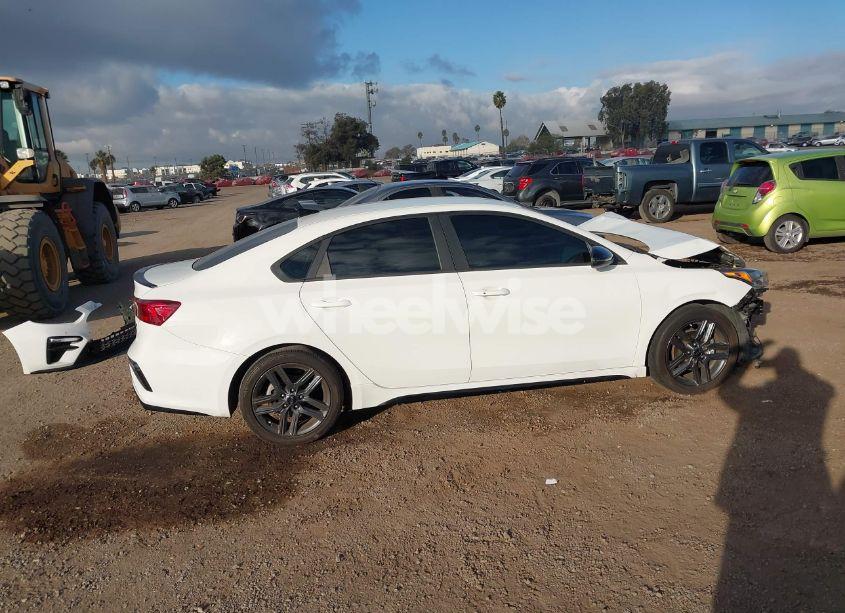 Photo 14 of 2021 Kia Forte GT-LINE (VIN 3KPF34AD3ME269116)