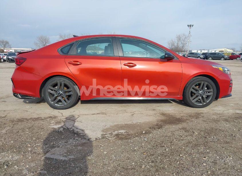 Photo 13 of 2021 Kia Forte GT-LINE (VIN 3KPF34AD3ME282979)