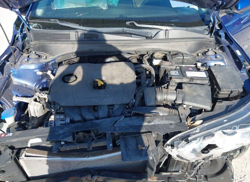 Photo 10 of 2019 Kia Forte S (VIN 3KPF34AD4KE018540)