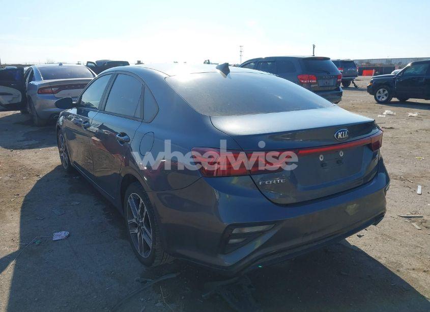 Photo 3 of 2019 Kia Forte S (VIN 3KPF34AD4KE067673)
