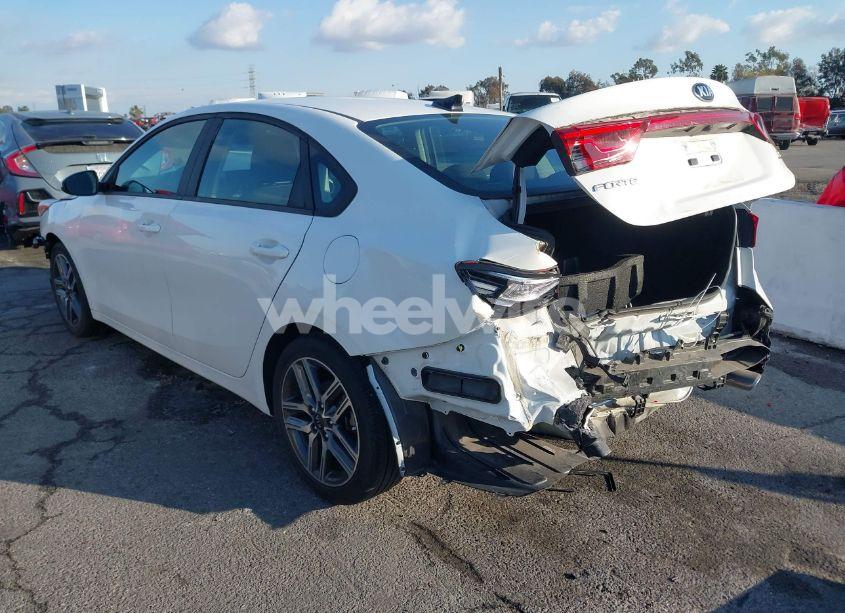 Photo 3 of 2019 Kia Forte S (VIN 3KPF34AD4KE070086)