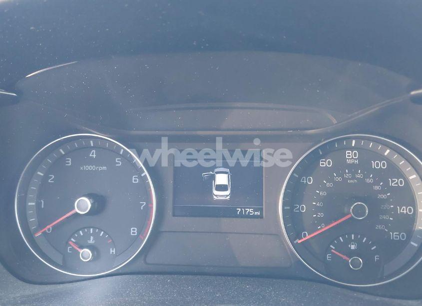 Photo 7 of 2019 Kia Forte S (VIN 3KPF34AD4KE070086)