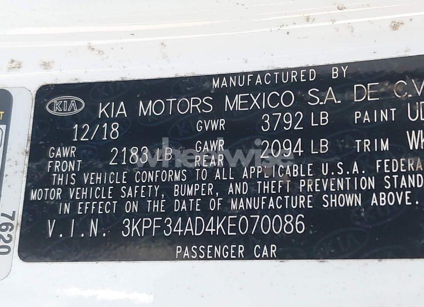 Photo 9 of 2019 Kia Forte S (VIN 3KPF34AD4KE070086)