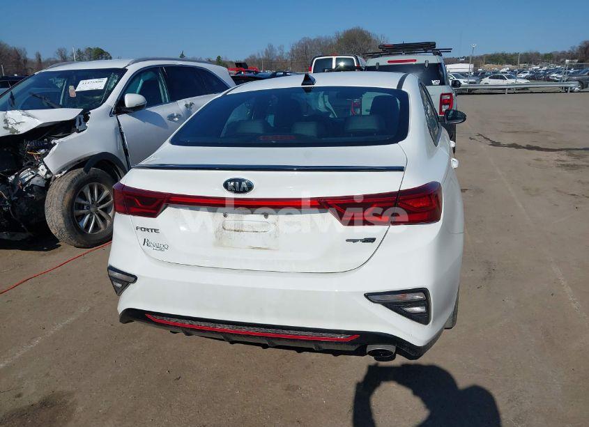 Photo 16 of 2020 Kia Forte GT-LINE (VIN 3KPF34AD4LE207965)