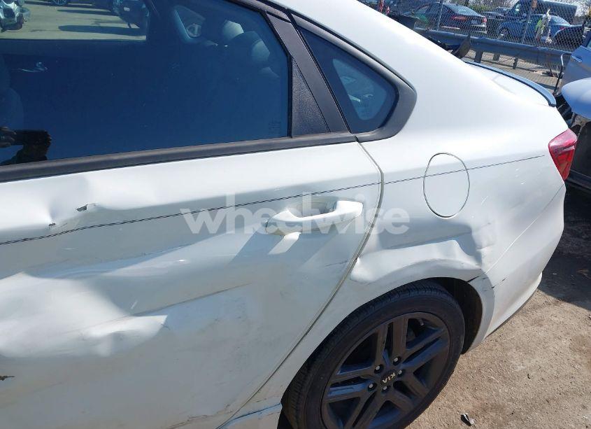 Photo 18 of 2020 Kia Forte GT-LINE (VIN 3KPF34AD4LE207965)