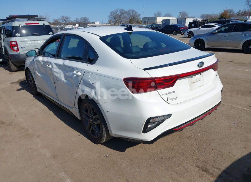 Photo 3 of 2020 Kia Forte GT-LINE (VIN 3KPF34AD4LE207965)