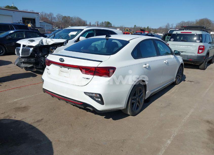 Photo 4 of 2020 Kia Forte GT-LINE (VIN 3KPF34AD4LE207965)
