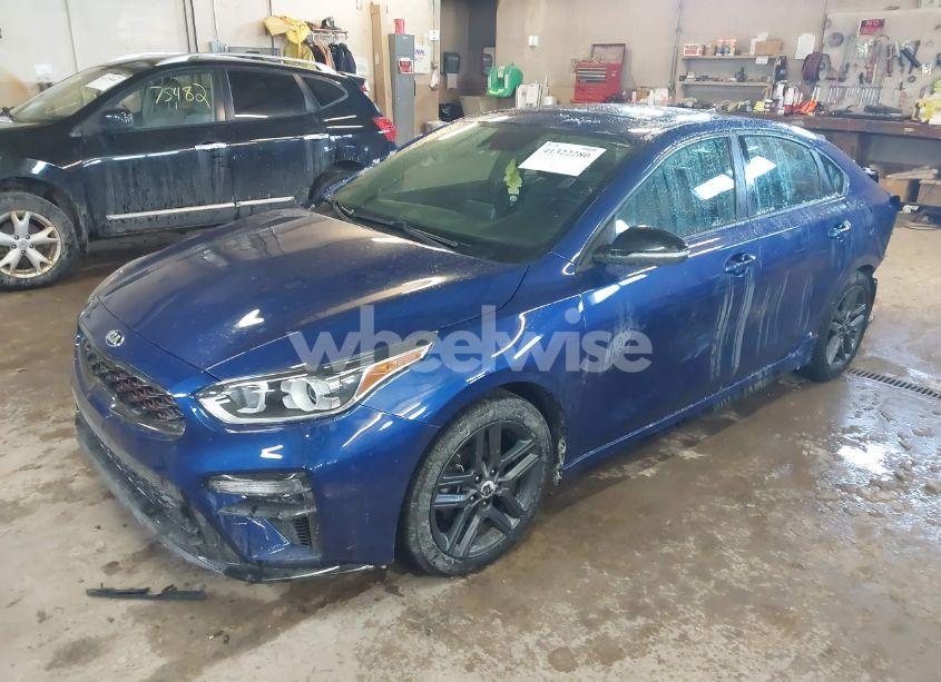 Photo 2 of 2020 Kia Forte GT-LINE (VIN 3KPF34AD4LE251738)