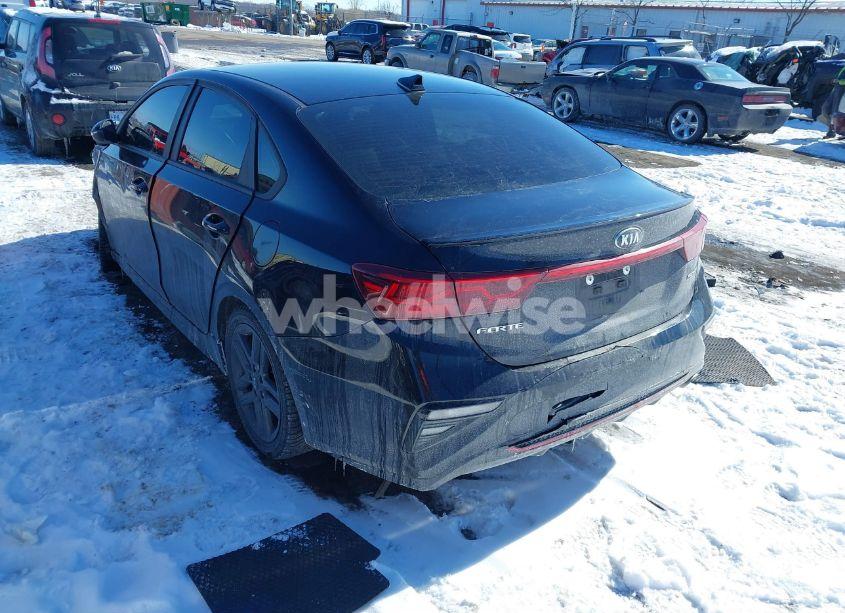 Photo 3 of 2021 Kia Forte GT-LINE (VIN 3KPF34AD4ME293103)