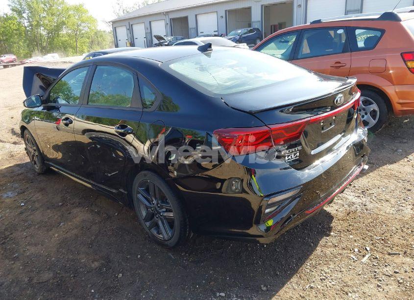 Photo 3 of 2021 Kia Forte GT-LINE (VIN 3KPF34AD4ME307615)