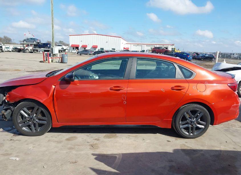 Photo 15 of 2021 Kia Forte GT-LINE (VIN 3KPF34AD4ME368043)
