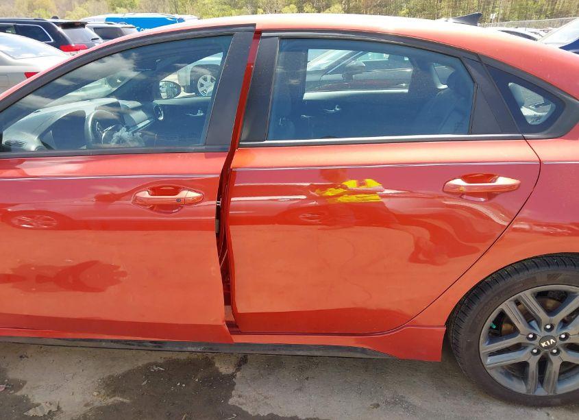 Photo 15 of 2021 Kia Forte GT-LINE (VIN 3KPF34AD4ME377065)