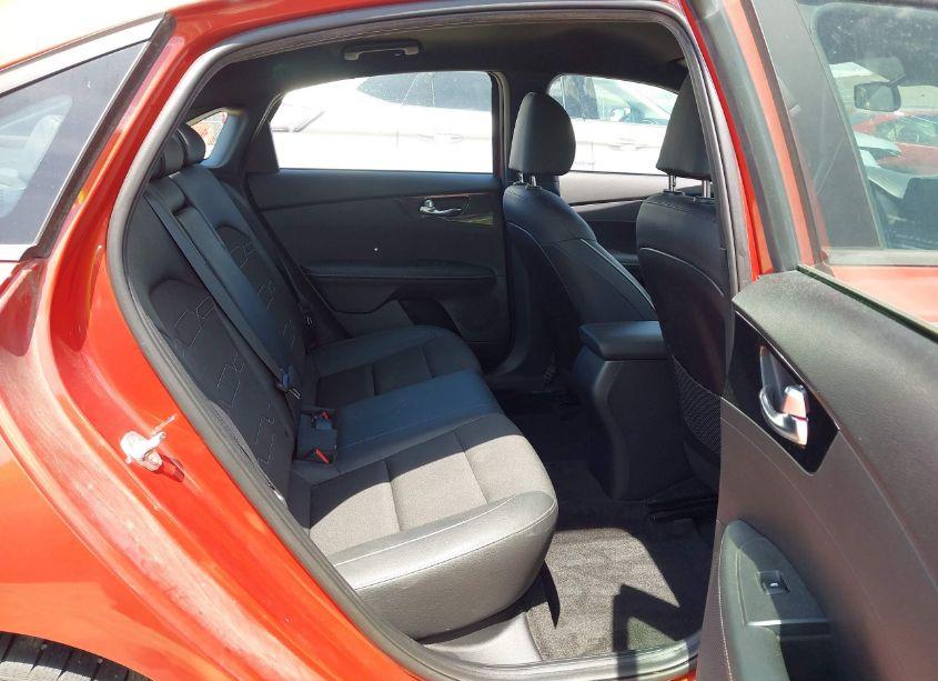 Photo 8 of 2021 Kia Forte GT-LINE (VIN 3KPF34AD4ME377065)