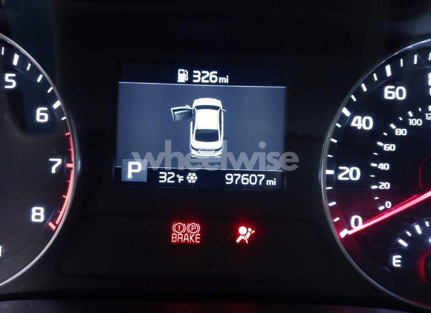Photo 16 of 2021 Kia Forte GT-LINE (VIN 3KPF34AD4ME382427)
