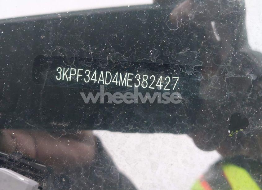 Photo 9 of 2021 Kia Forte GT-LINE (VIN 3KPF34AD4ME382427)