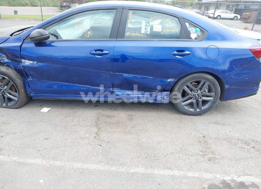 Photo 13 of 2021 Kia Forte GT-LINE (VIN 3KPF34AD4ME423784)