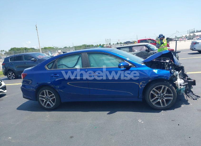 Photo 13 of 2019 Kia Forte S (VIN 3KPF34AD5KE026520)